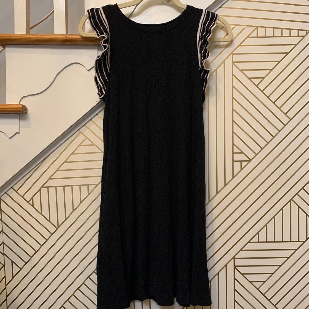 Loft Petite Black Short Sleeve Dress with Frilly